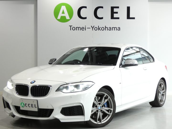 ＢＭＷ　M240iクーペ　ACC　ブラックレザー/ヒーター　純正ナビ/カメラ　コンフォートアクセス　インテリジェントセーフティ