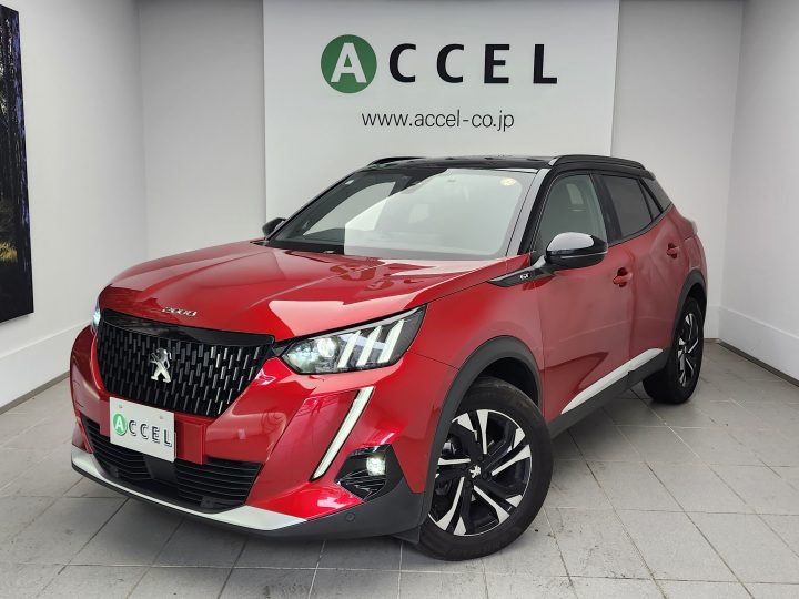 プジョー　2008　GT　ACC　パノラマサンルーフ　ハーフレザー/ヒーター　カープレイ対応オーディオ　バックカメラ　ブラインドスポットモニター