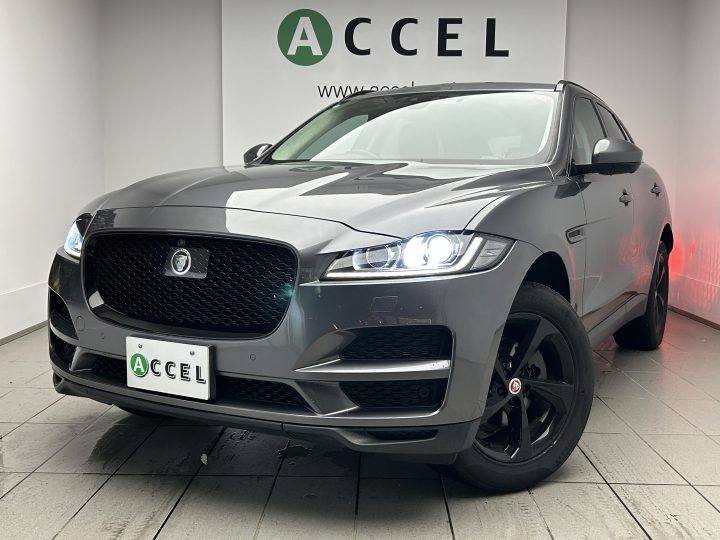 ジャガー　Fペイス　ピュア　ブラックパック　ACC　カープレイ対応純正ナビ/TV/サラウンドカメラ　メリディアンサウンドシステム　ブラインドスポットアシスト