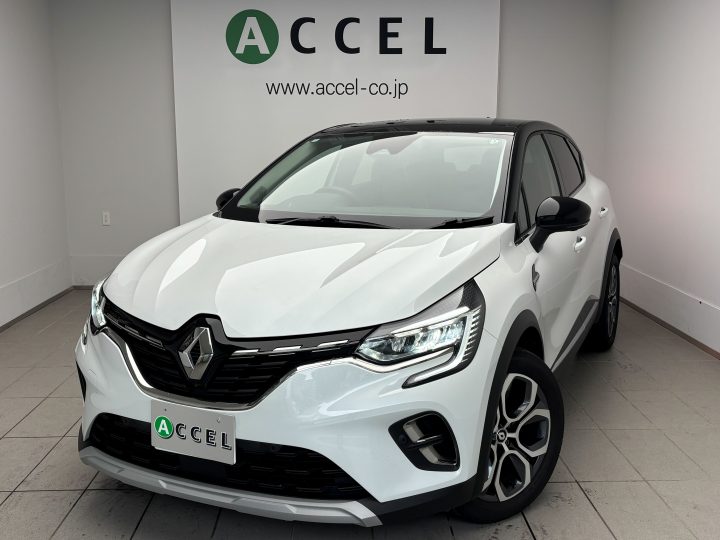 ルノー　キャプチャー　エディションパノラミック　ACC　パノラミックルーフ　カープレイ対応ディスプレイオーディオ　360°カメラ　レーン＆ブラインドアシスト　BOSEサウンドシステム　限定車