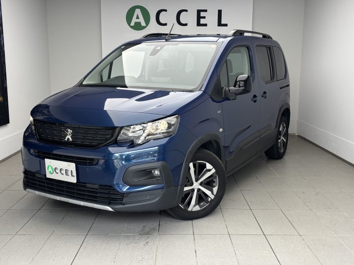 プジョー　リフター　GT　ACC　ガラスルーフ　カープレイ対応ディスプレイオーディオ　バックカメラ　レーンアシスト＆ブラインドスポットアシスト