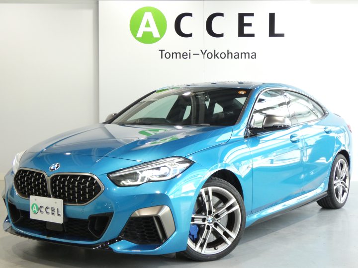 ＢＭＷ　M235i　xDriveグランクーペ　Mスポーツ デビューパッケージ　ACC　アダプティブサスペンション　Mシートベルト　スポーツシート/ヒーター　純正ナビ/カメラ　液晶メーター　ドライブレコーダー　フルタイム4WD
