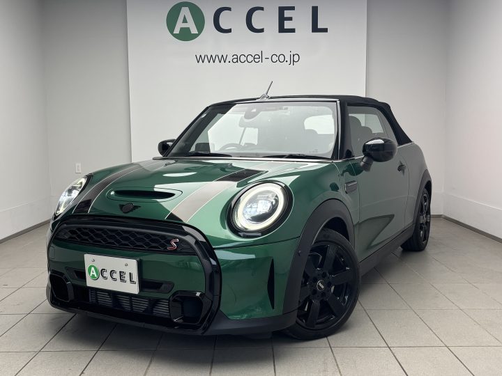 ＭＩＮＩ　ミニコンバーチブル　クーパーS　ACC　ハーフレザー/ヒーター　純正ナビ/カメラ　ハーマンカードン　ヘッドアップディスプレイ　インテリジェントセーフティ